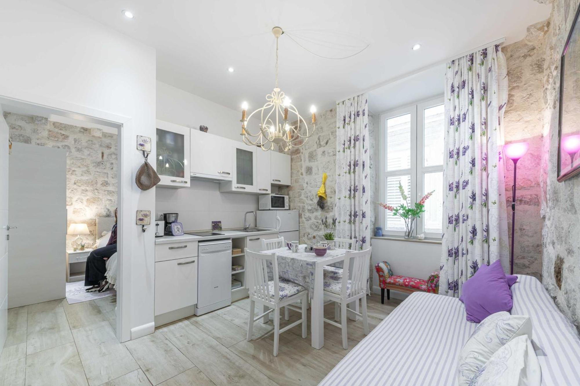 L & L Old Town Apartamento *